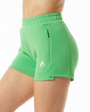 Short Alphalete ELMTS Atléticos Corta 3.5" Mujer Verde | AITOPE-695