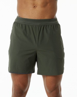 Short Alphalete Studio Corta 6" Hombre Verde Oliva | EUFWQB-340