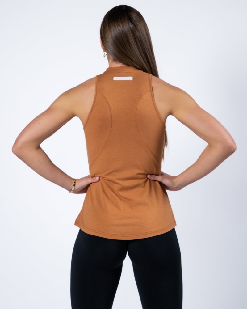 Camiseta sin Manga Alphalete Evo Tank Mujer Camel | ZRHMFW-031