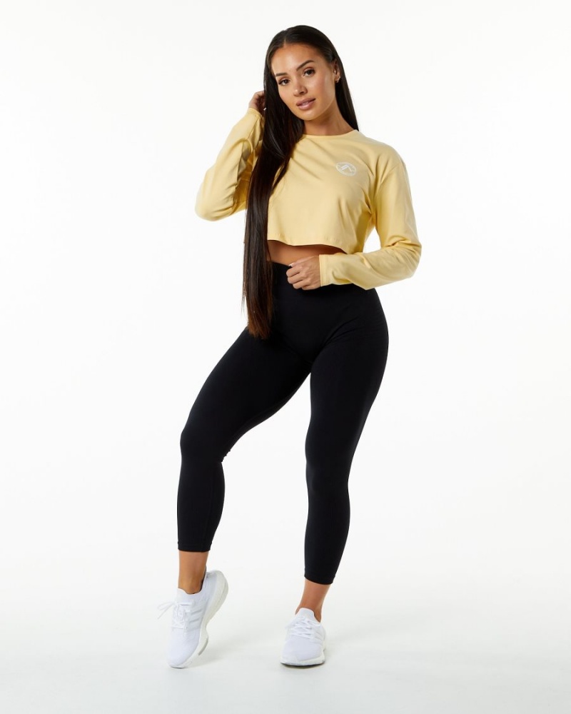 Manga Larga Alphalete Dynasty LS Crop Mujer Daffodil | PWKMTL-867