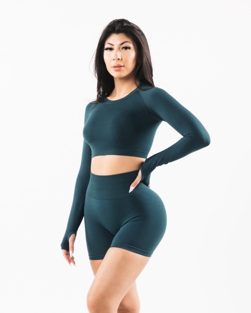 Manga Larga Alphalete Stratus LS Crop Mujer Midnight | BLFXRG-745