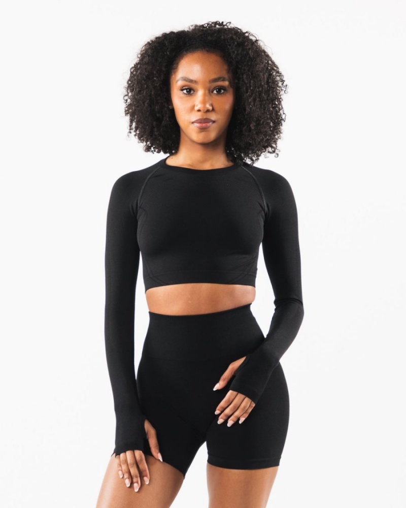 Manga Larga Alphalete Stratus LS Crop Mujer Negras | QPALCB-038