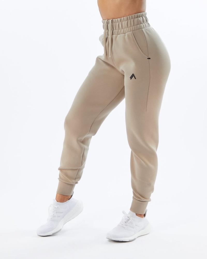 Pantalones Jogger Alphalete ELMTS Cuffed Jogger Mujer Tan | RCYGTH-284