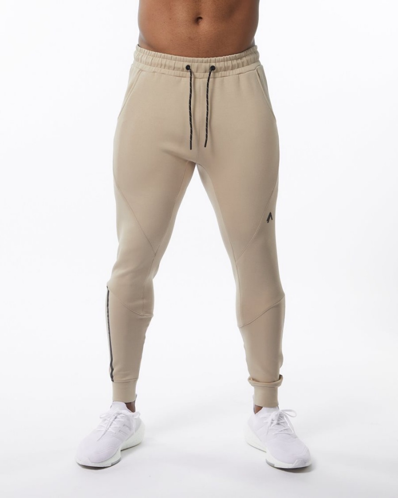 Pantalones Jogger Alphalete ELMTS Cuffed Jogger Hombre Tan | NYKZWO-758