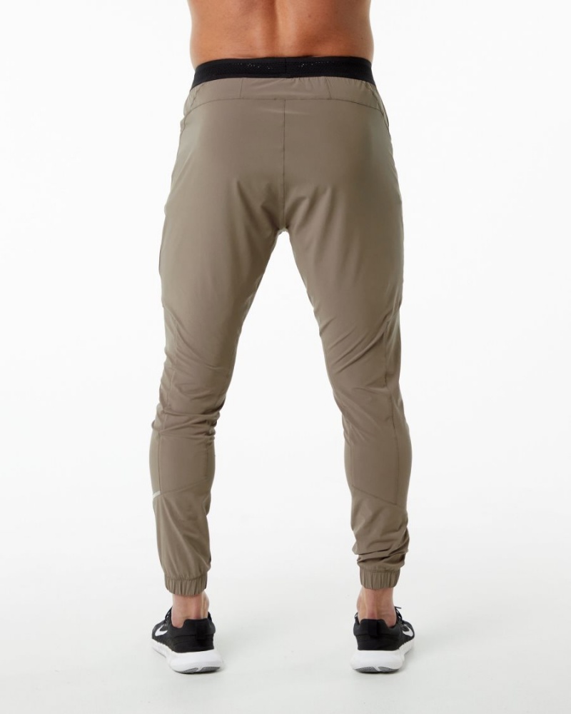 Pantalones Jogger Alphalete Studio Pant Hombre Mocha | ASFKOZ-196